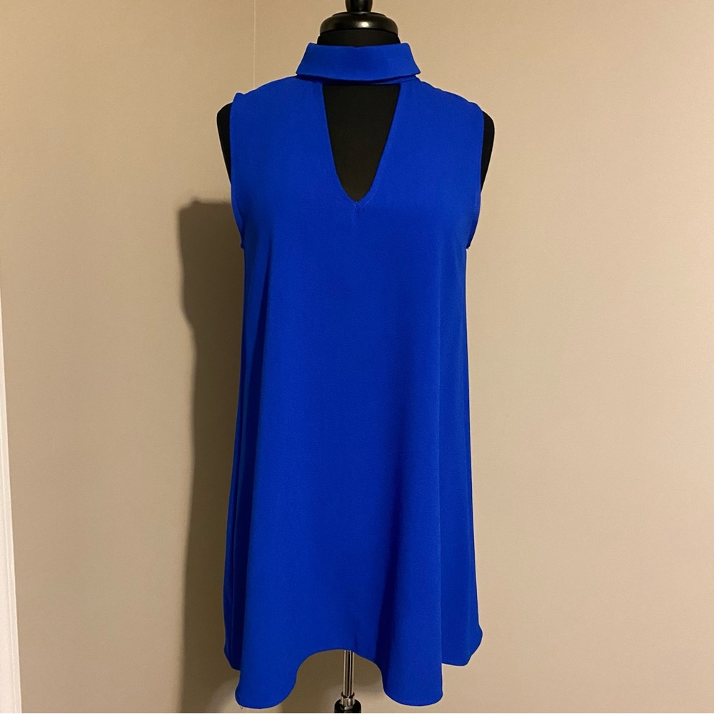 Karlie beautiful royal blue dress